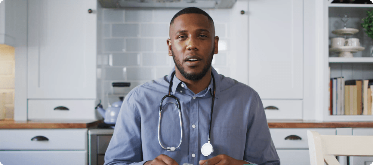 Doctor explaining the MSC platform